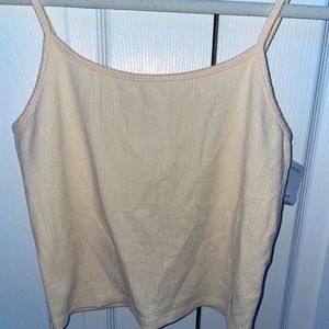 AMERICAN EAGLE CREAM CROP TOP
